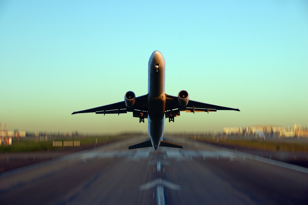 大连航空股票代码，探索航空领域的潜力股之旅